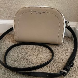 AUTHENTIC Marc Jacobs playback cross body bag